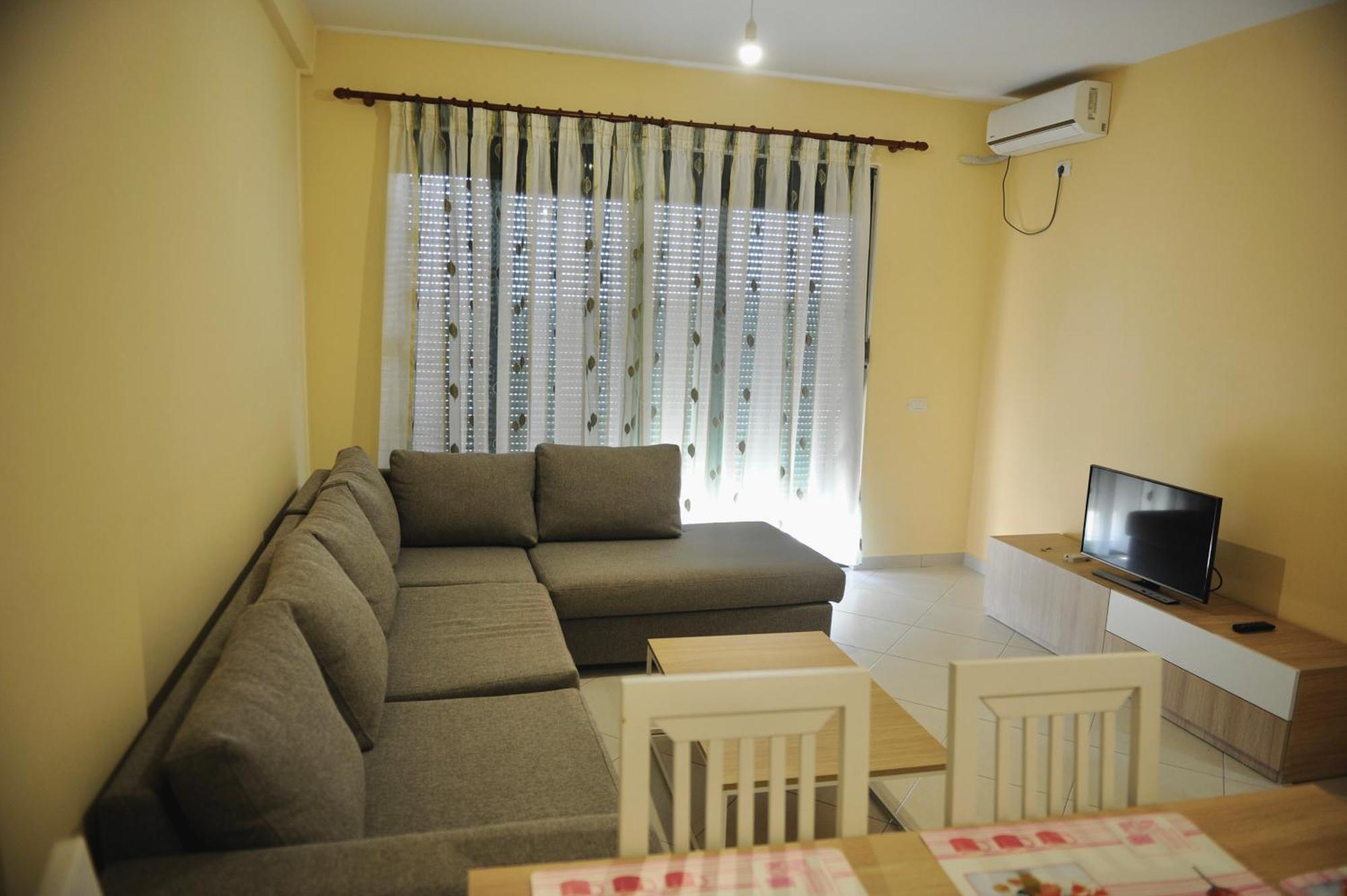 Hotel Fish Land Plazhi San Pietro المظهر الخارجي الصورة