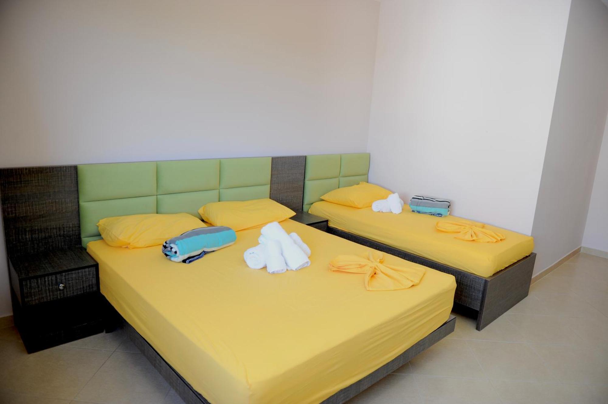 Hotel Fish Land Plazhi San Pietro المظهر الخارجي الصورة