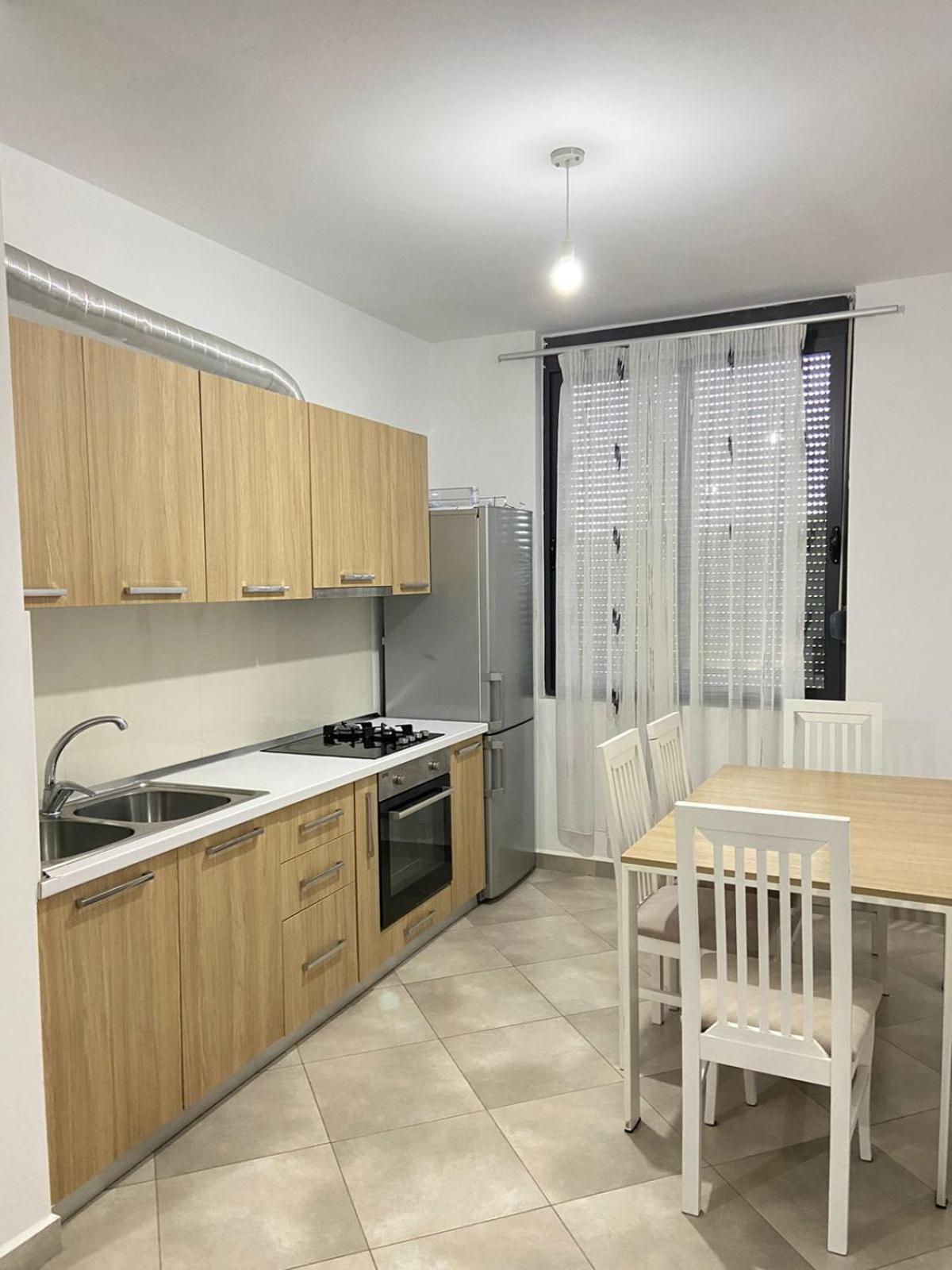 Hotel Fish Land Plazhi San Pietro المظهر الخارجي الصورة