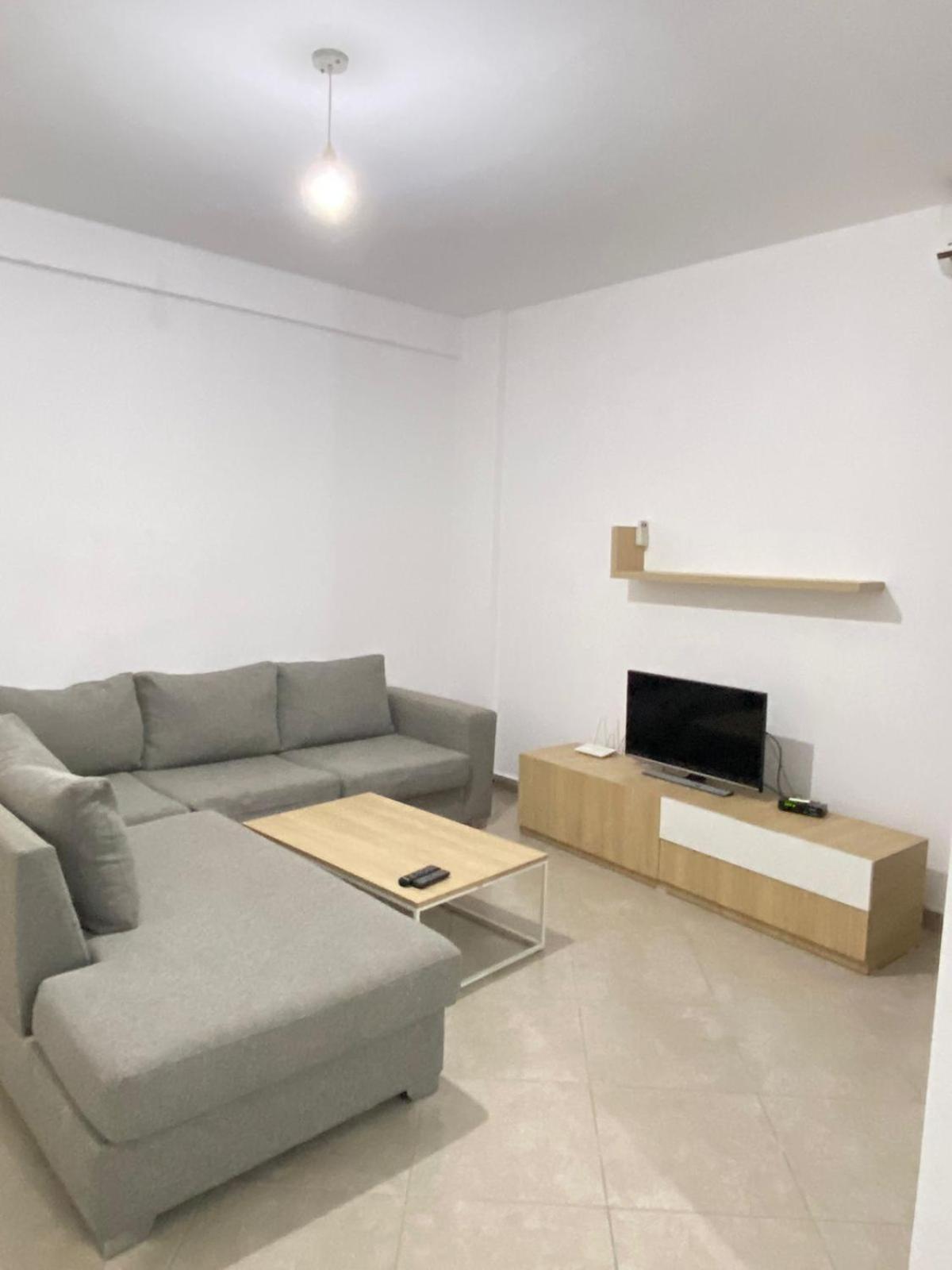 Hotel Fish Land Plazhi San Pietro المظهر الخارجي الصورة